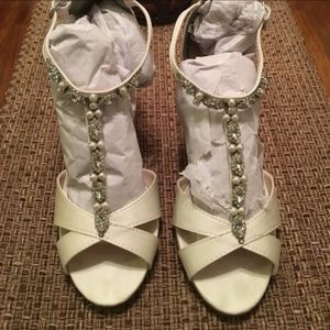 David's bridal wedding shoes